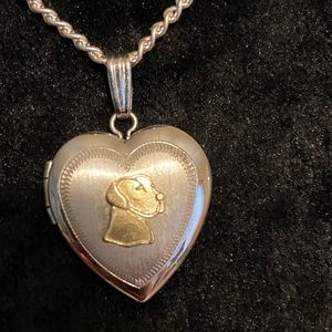 Silver necklace with Labrador on heart Locket
